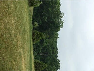 423 Westbury Dr, Reading, PA 19610 - photo 4