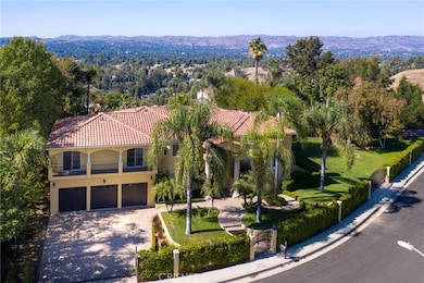 unlisted-address, Woodland Hills, CA 91364 - photo 5