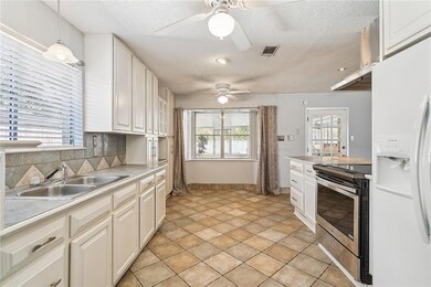 204 Darwin Ct, Slidell, LA 70458 - photo 3