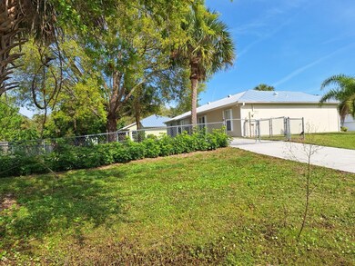 Corner lot, fenced yard, extra parking
