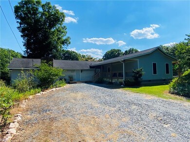 1498 Mack Rd, Asheboro, NC 27205 - photo 2