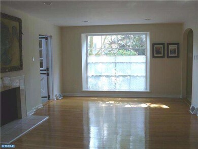 555 Lafayette Rd, Merion Station, PA 19066 - photo 3