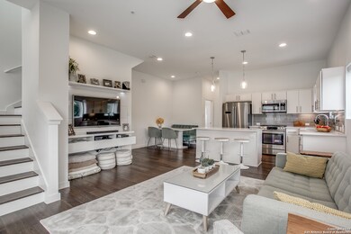 811 E Elmira St unit 14, San Antonio, TX 78212 - photo 3