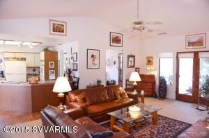 1139 Bell Rock Blvd Living room 2