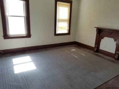 14 Glen Ave, Schenectady, NY 12302 - photo 3