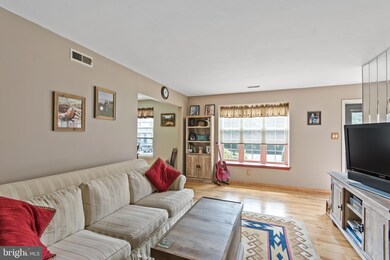 2 Matthew Thornton Bldg unit 3, Blackwood, NJ 08012 - photo 6