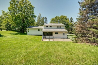 Close to Manlius Village and Spruce Ridge, but no 