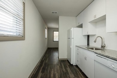 921 Myrtle St NE unit MYRT-006, Atlanta, GA 30309 - photo 4