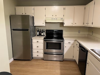 Spacious Kitchen