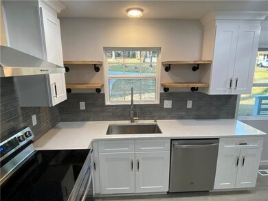 24 Grisham Dr, Bella Vista, AR 72715 - photo 4