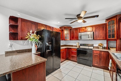 140 Regency Blvd, Pueblo, CO 81005 - photo 6