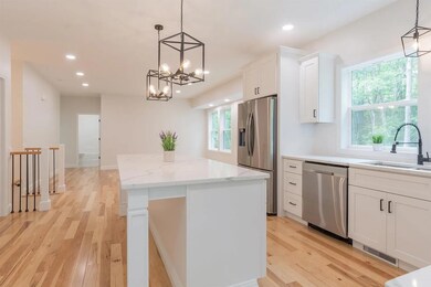 28 Colony Dr, Center Barnstead, NH 03225 - photo 5