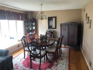 15 Wellspring Dr, Cranston, RI 02920 - photo 6