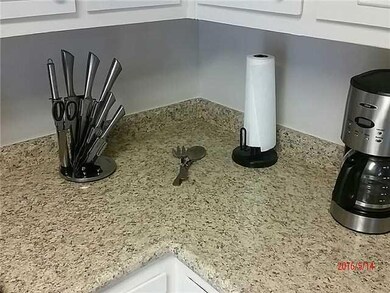 3808 Alderwood Manor Dr, Horizon City, TX 79928 - photo 7