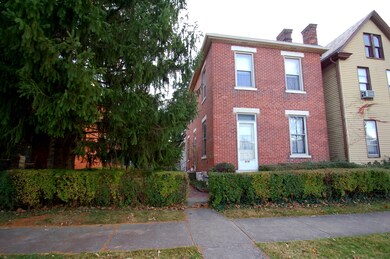 519 E Sycamore
