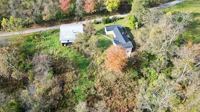 124 Cove Run Rd, Bainbridge, OH 45612 - photo 2