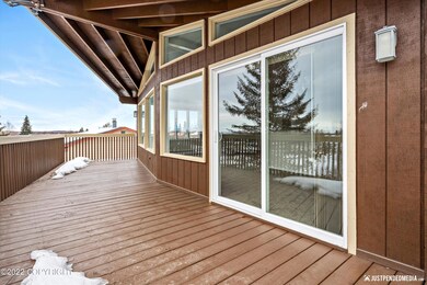 521 Fern Ln, Anchorage, AK 99504 - photo 2