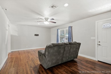 1022 Wesley Dr, Broken Arrow, OK 74012 - photo 5