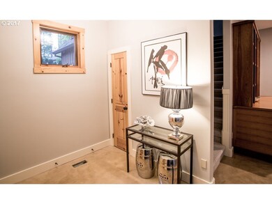 Entrance/Foyer