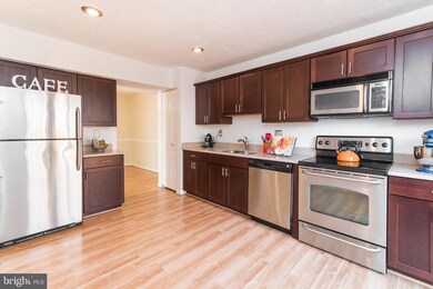 10559 Joyceton Dr, Upper Marlboro, MD 20774 - photo 3