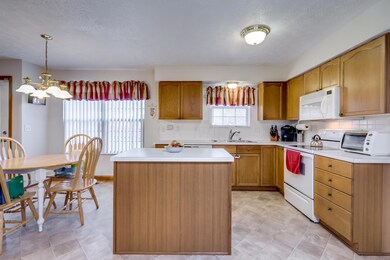 Eat-in Kitchen with Island