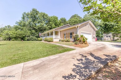 4407 Jones Rd 6