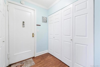 2 Soundview Ave unit 2D, White Plains, NY 10606 - photo 3