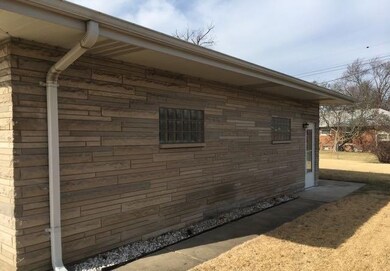 312 W 55th Ln, Merrillville, IN 46410 - photo 3