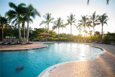 5846 Cavano Dr, Sarasota, FL 34231 - photo 2