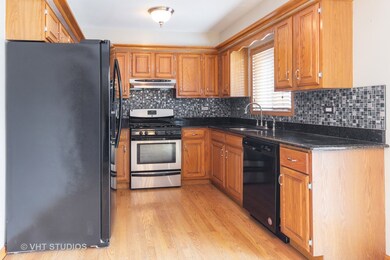 121 Kevin Ln, Oswego, IL 60543 - photo 7