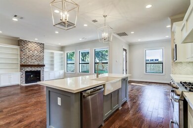 4516 De Lange Ln, Houston, TX 77092 - photo 3