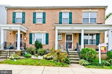 923 Blakney Ln SE, Washington, DC 20032 - photo 2