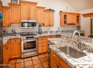 4495-Wildridge-MLS_10