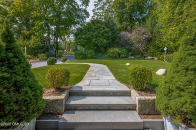 27 Rustic View Rd, Greenwich, CT 06830-1