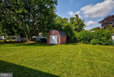 11 N Mars Dr, Sewell, NJ 08080 - photo 2