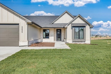 3233 N Pine Grove Cir, Wichita, KS 67205 - photo 2