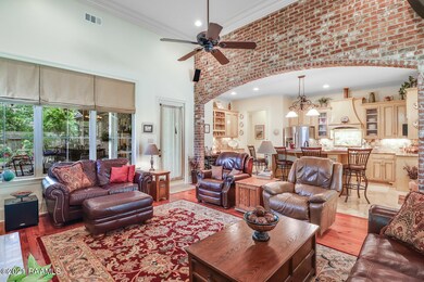 212 La Villa Circle-7