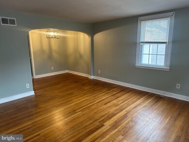 115 Arlington Ave, Oaklyn, NJ 08107 - photo 3