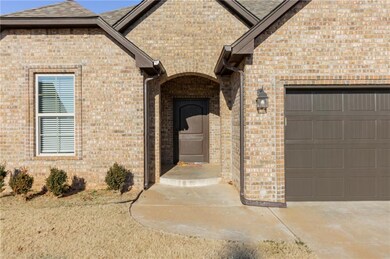 3017 Brookstone Ct, Moore, OK 73160 - photo 4