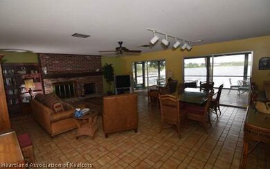 205 Mccoy Dr, Lake Placid, FL 33852 - photo 3