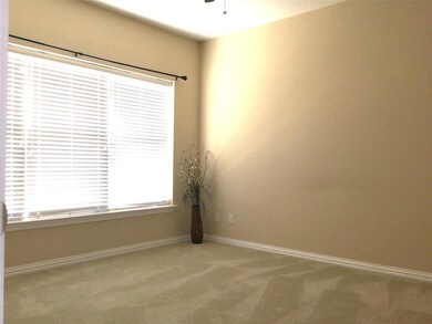 9900 Spur 294 unit 3402, Corsicana, TX 75109 - photo 5