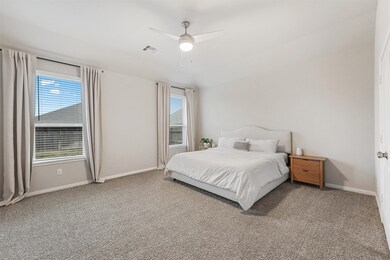 31227 Raleigh Creek Dr, Tomball, TX 77375 - photo 5