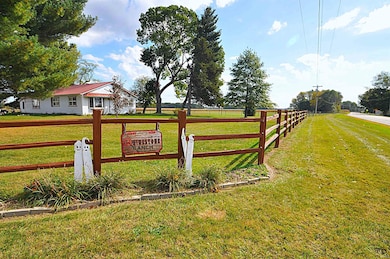 3961 State Road 104, La Porte, IN 46350 - photo 6