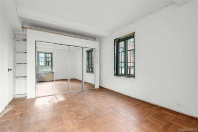 1504 Metropolitan Ave, Bronx, NY 10462 - photo 5