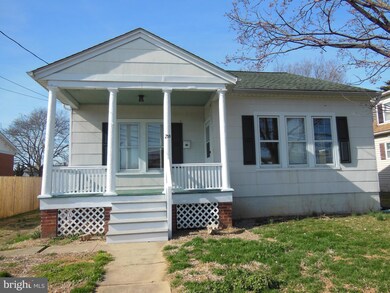 215 S Jefferson St, Frederick, MD 21701 - photo 3
