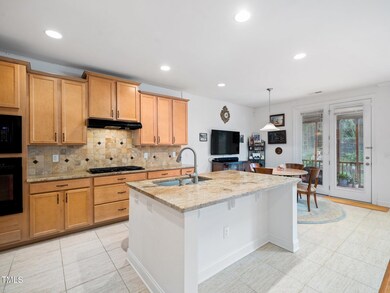 13 Lovely Kithen with Breakfast Nook