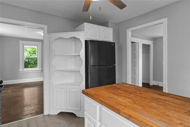 22 Powhatan St, Warwick, RI 02889 - photo 7