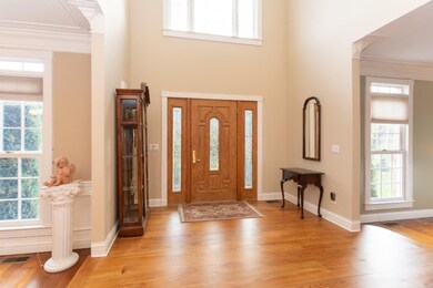 8040 Glenwynd-3