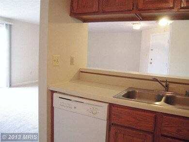 817 Stratford Way unit K, Frederick, MD 21701 - photo 2