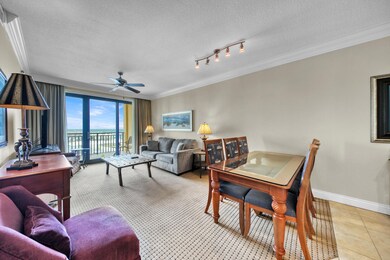 Emerald Grande 1023 Living and Dining 1